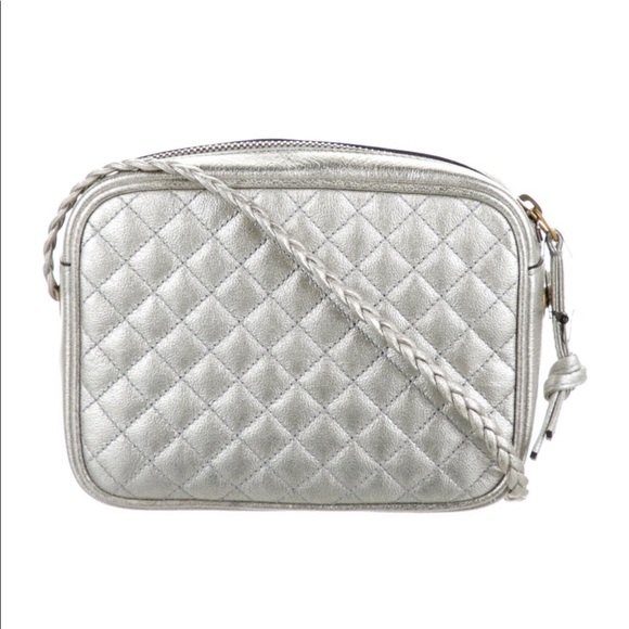 ❌SOLD❌ Gucci silver camera bag - Picture 5 of 9